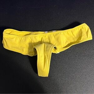 NWOT PINK Victoria's Secret Yellow Period Thong Panties